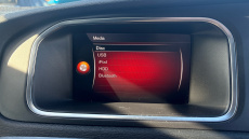 Volvo V40 D2 [122] R DESIGN Edition 5dr Diesel Hatchback